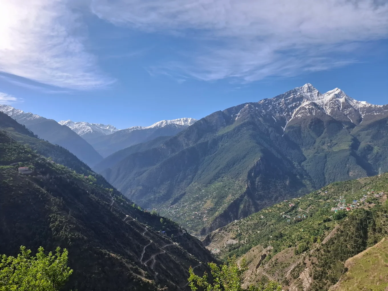 Wooden Kinnauri homestay